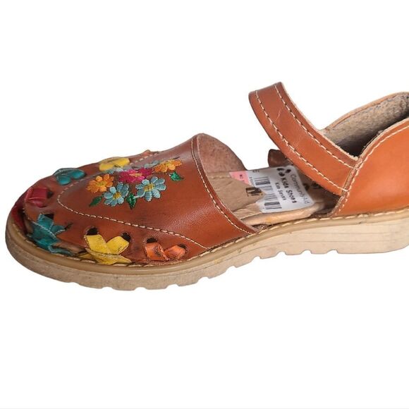 Lupita Ochoa's Kids Sandals Leather Colorful Embroidered - Picture 12 of 15